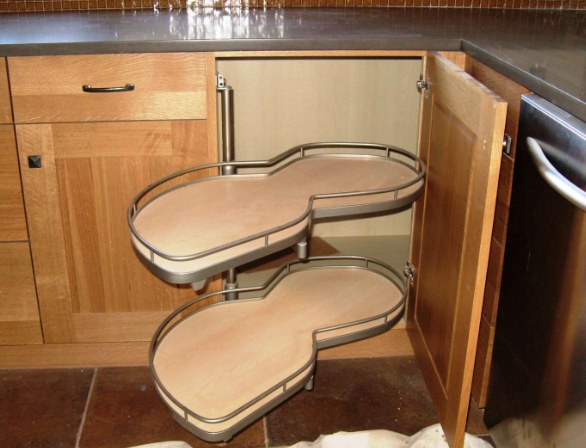 under cabinet corner storage