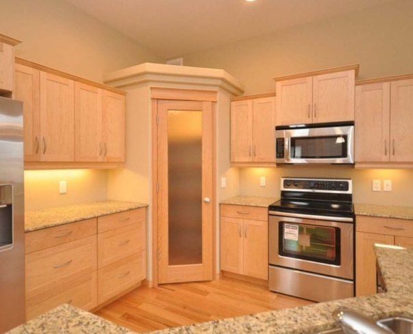 corner pantry cabinet built in