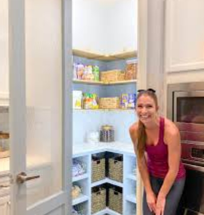 corner pantry kitchen layout