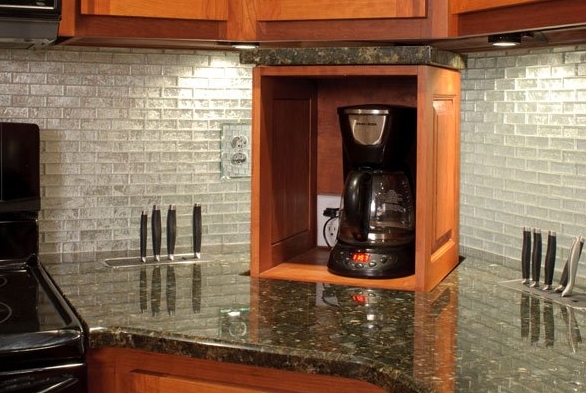 blind corner cabinet lift