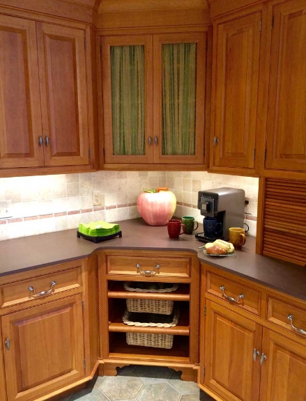 solution for corner kitchen cabinets